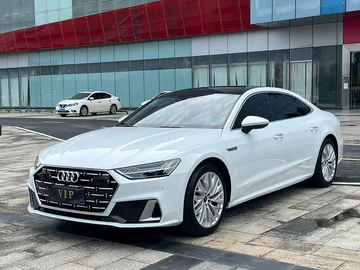2023 Audi A7L