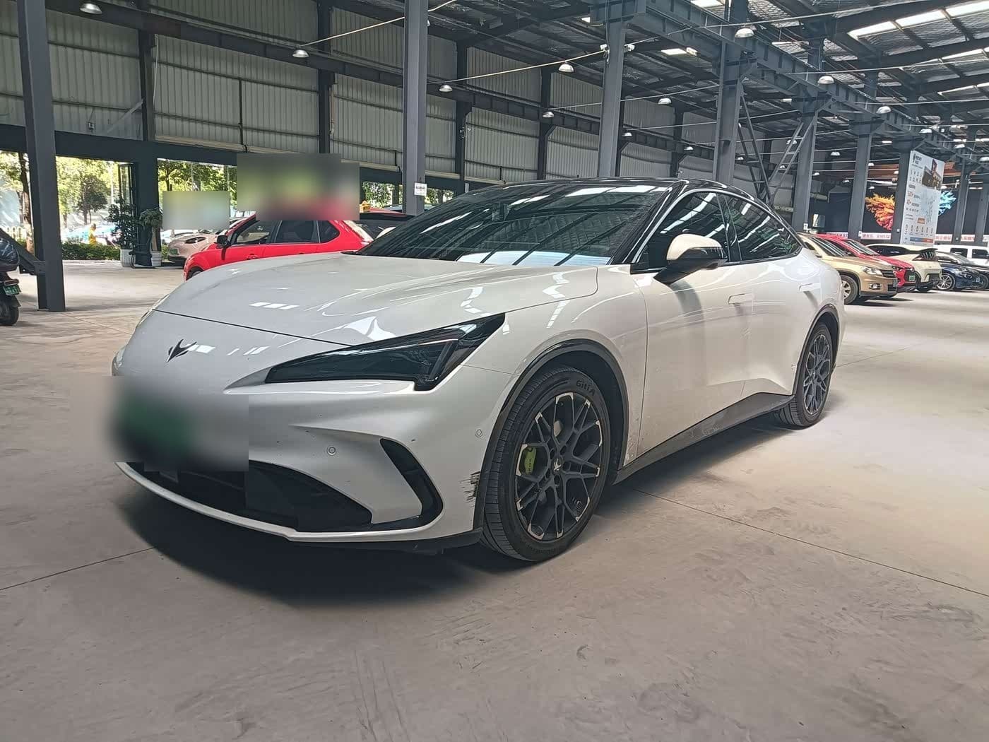 2026 Arcfox Alpha S5 front exterior