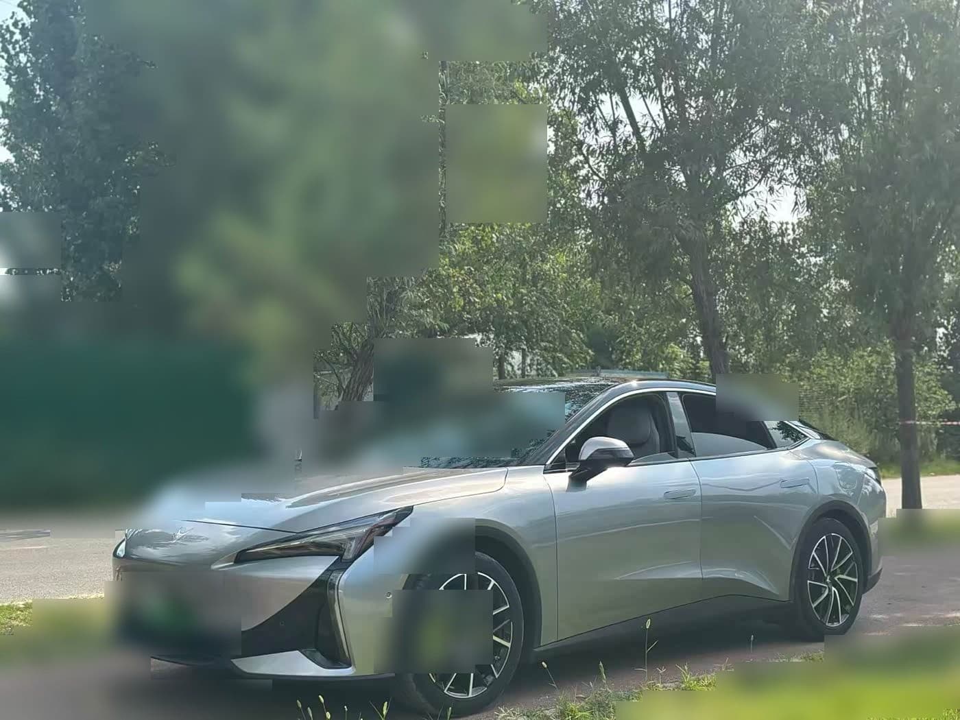 2025 Arcfox Alpha S5 front exterior