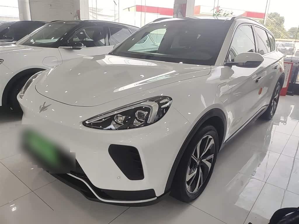 2023 Arcfox Alpha T front exterior