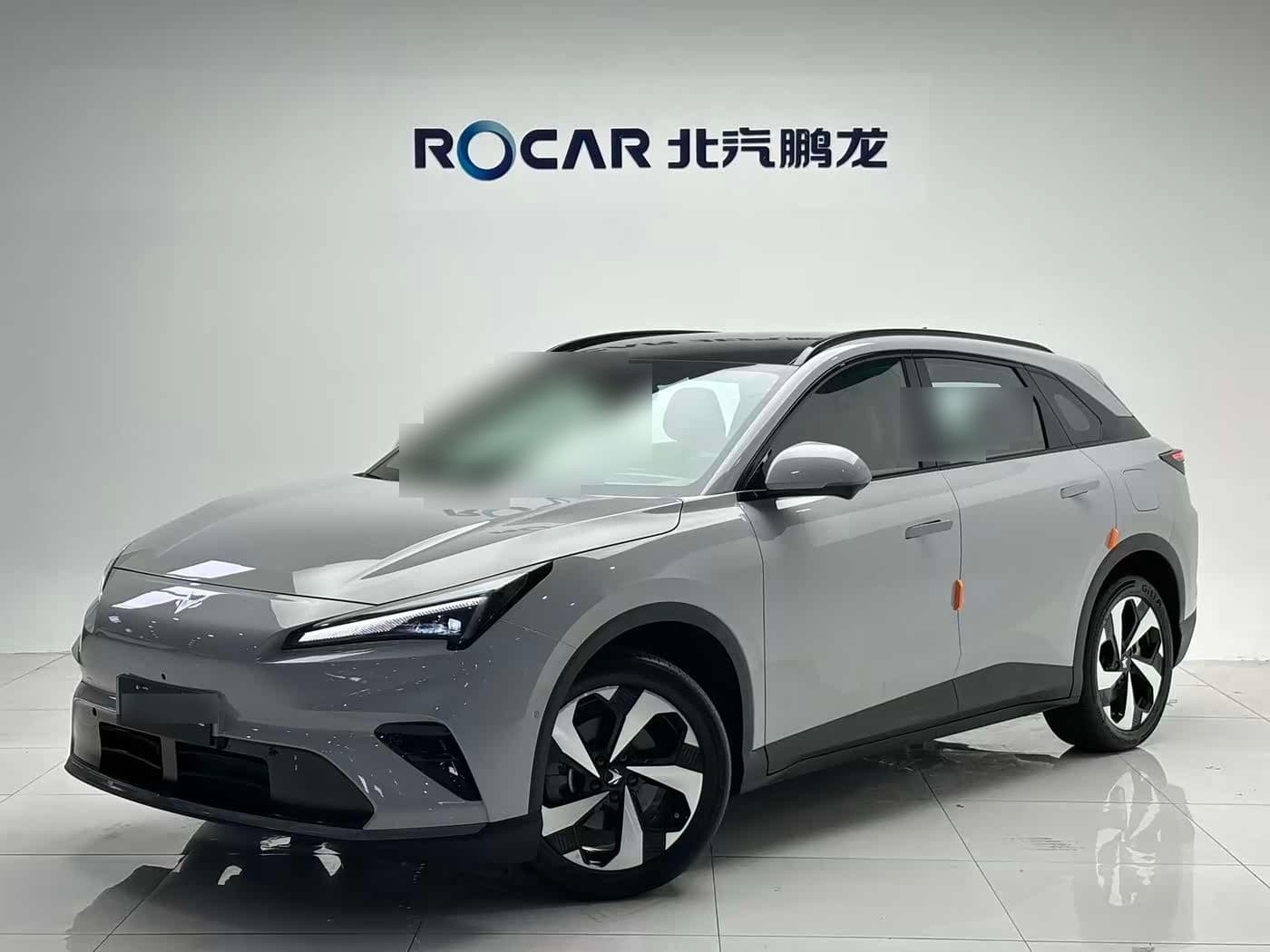 2025 Arcfox Alpha T5 front exterior