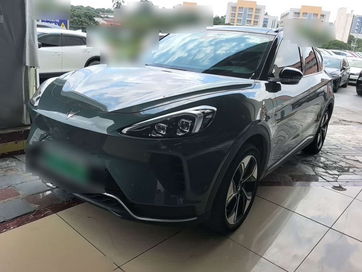 2023 Arcfox Alpha T front exterior
