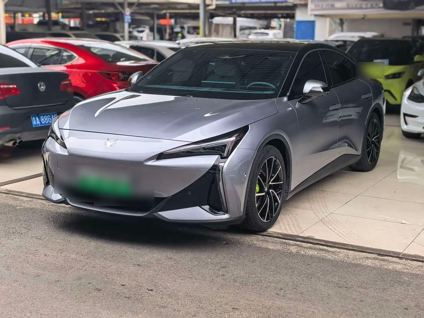 2025 Arcfox Alpha S5 front exterior