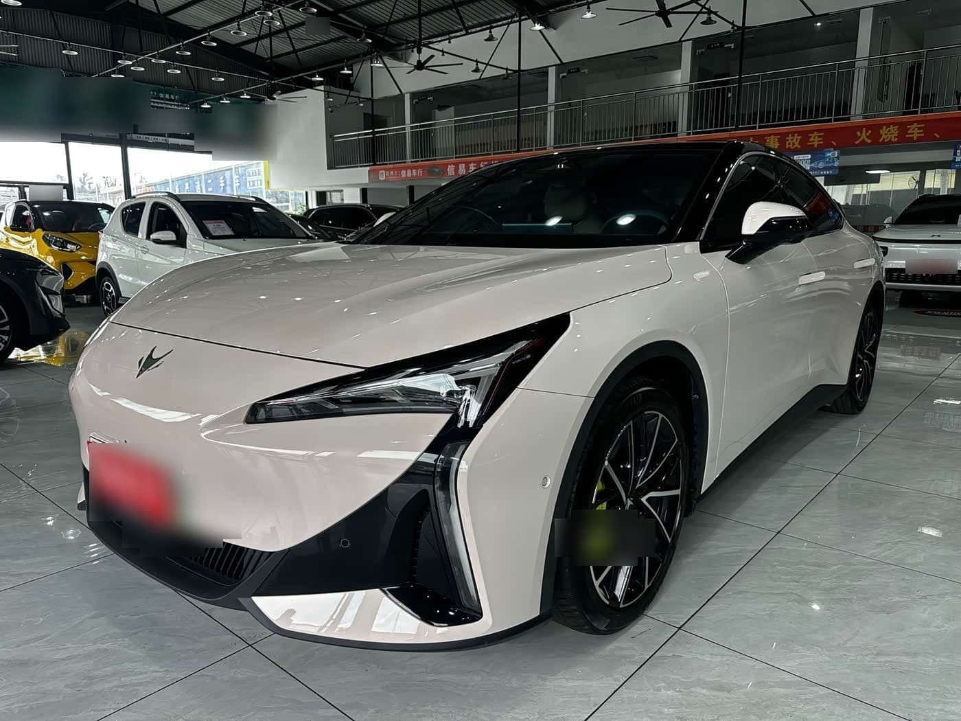 2024 Arcfox Alpha S5 front exterior