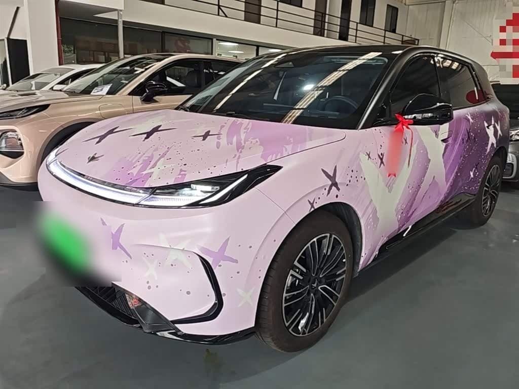 2025 Arcfox T1 front exterior