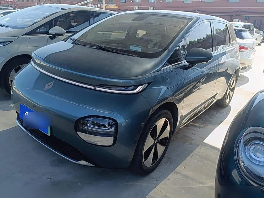 2023 Baojun Cloud front exterior