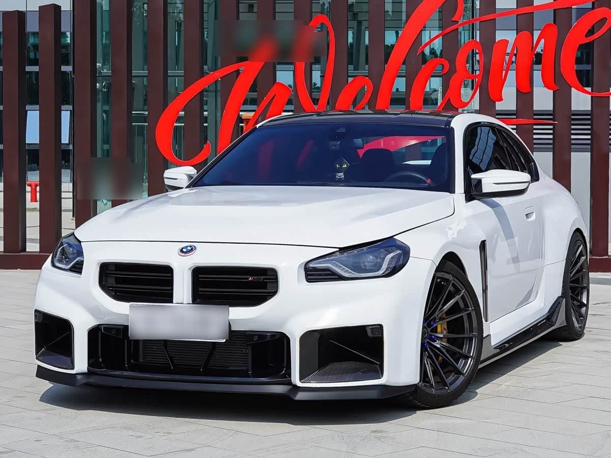 2024 BMW M2 front exterior