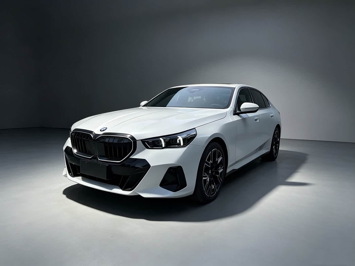 2025 BMW 5 Series front exterior