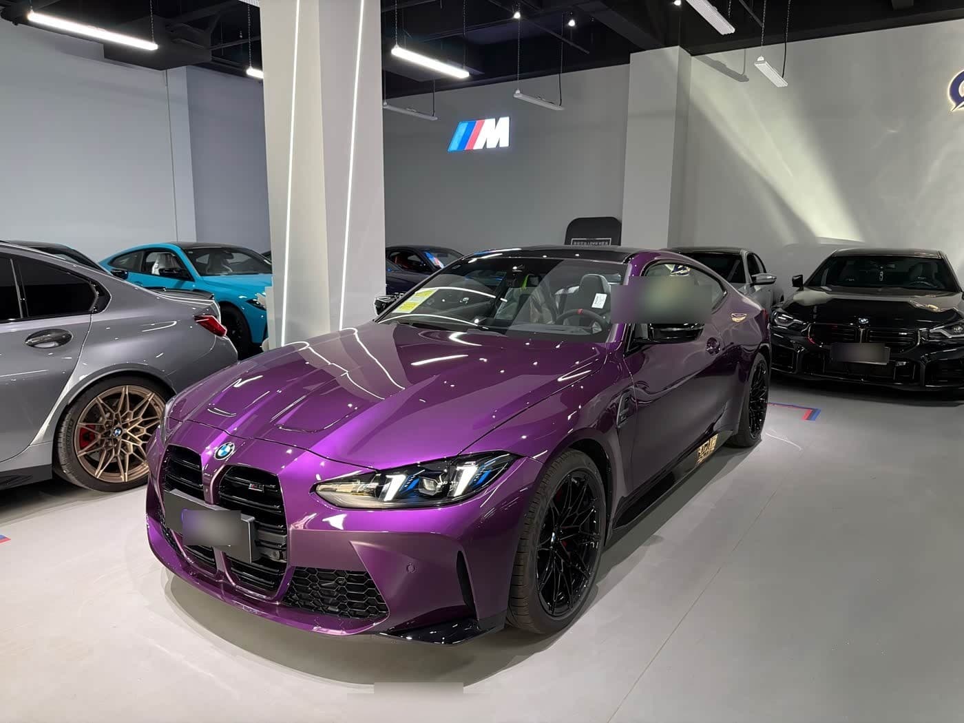2024 BMW M4 front exterior