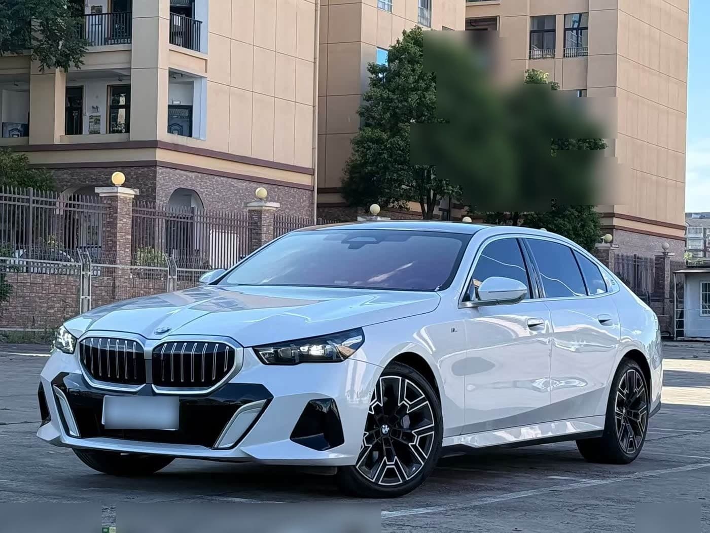 2024 BMW 5 Series front exterior