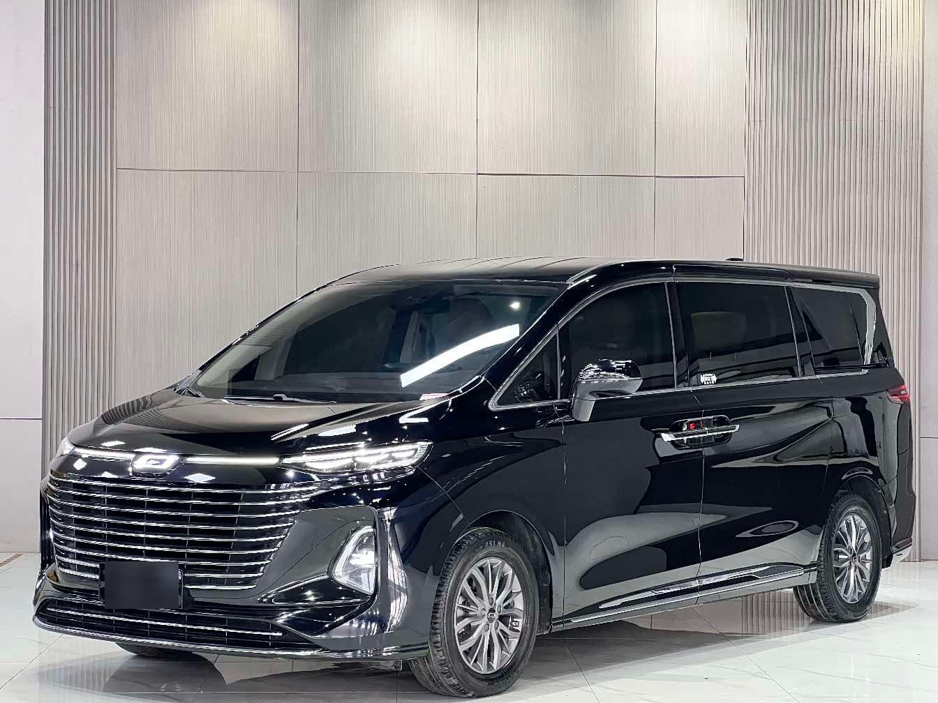 2023 Besturn M9 front exterior