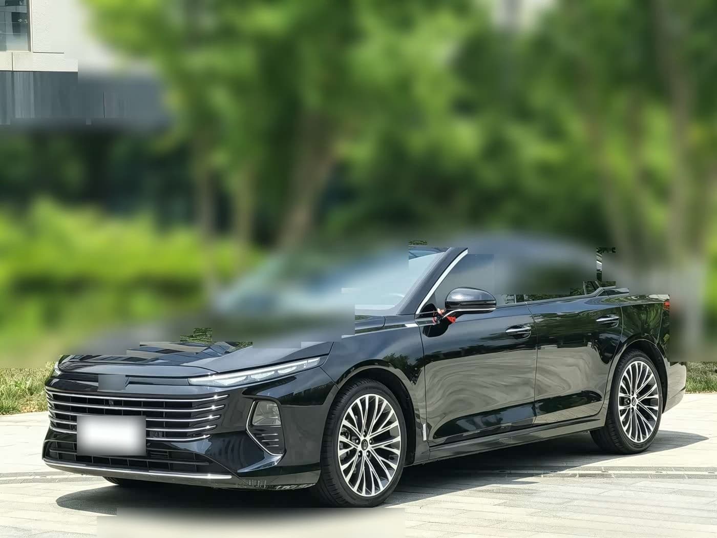 2024 Besturn B70 front exterior