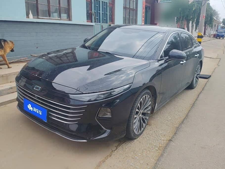 2024 Besturn B70 front exterior