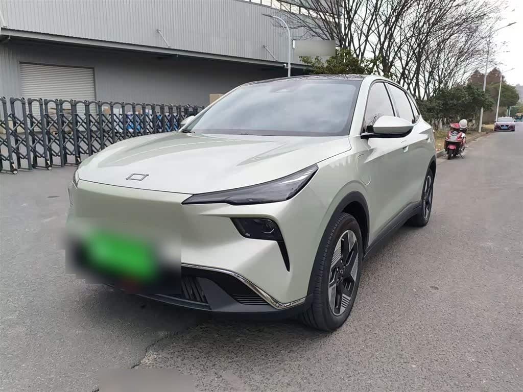 2025 Besturn Yueyi 03 front exterior