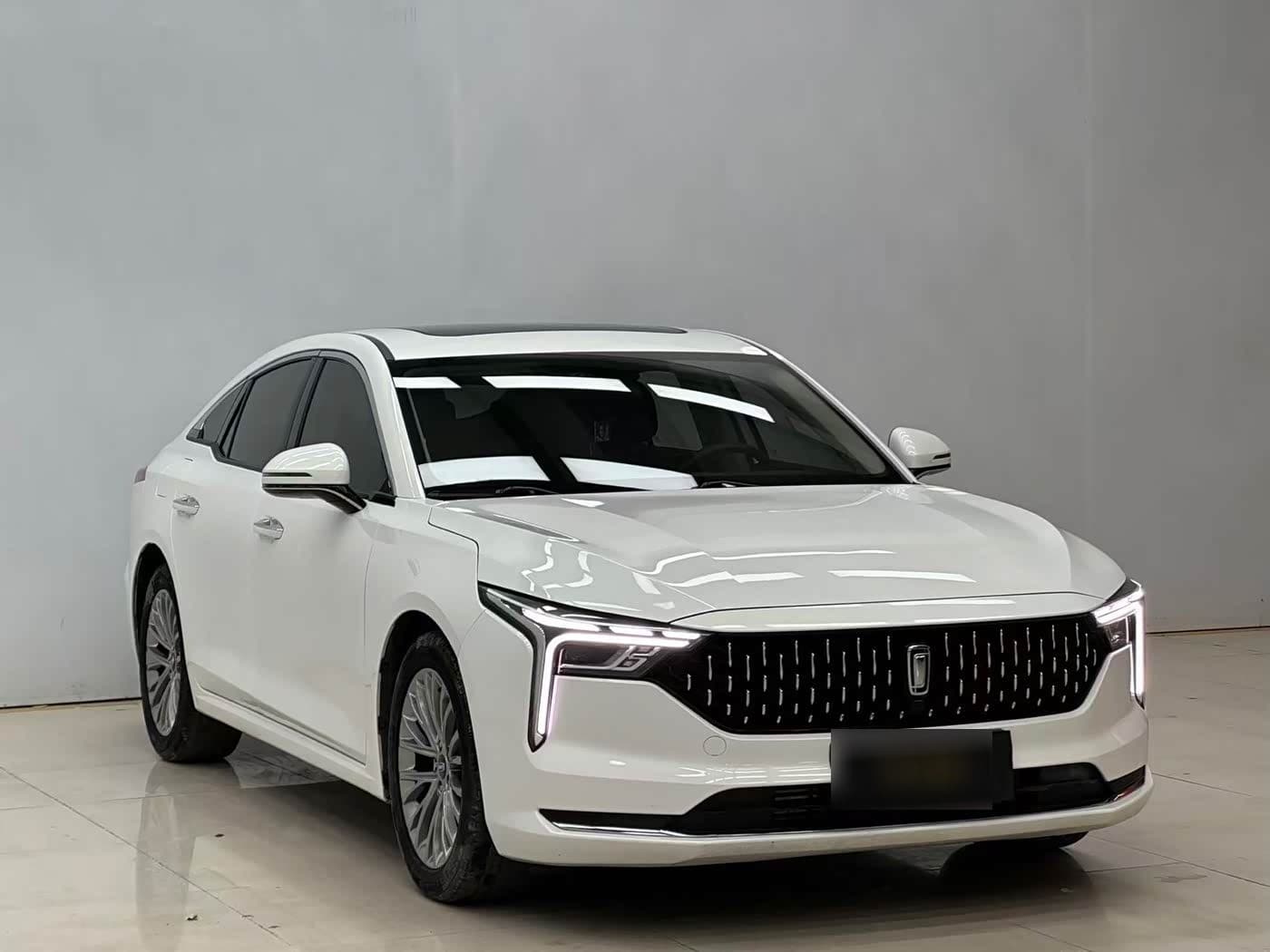 2023 Besturn B70 front exterior