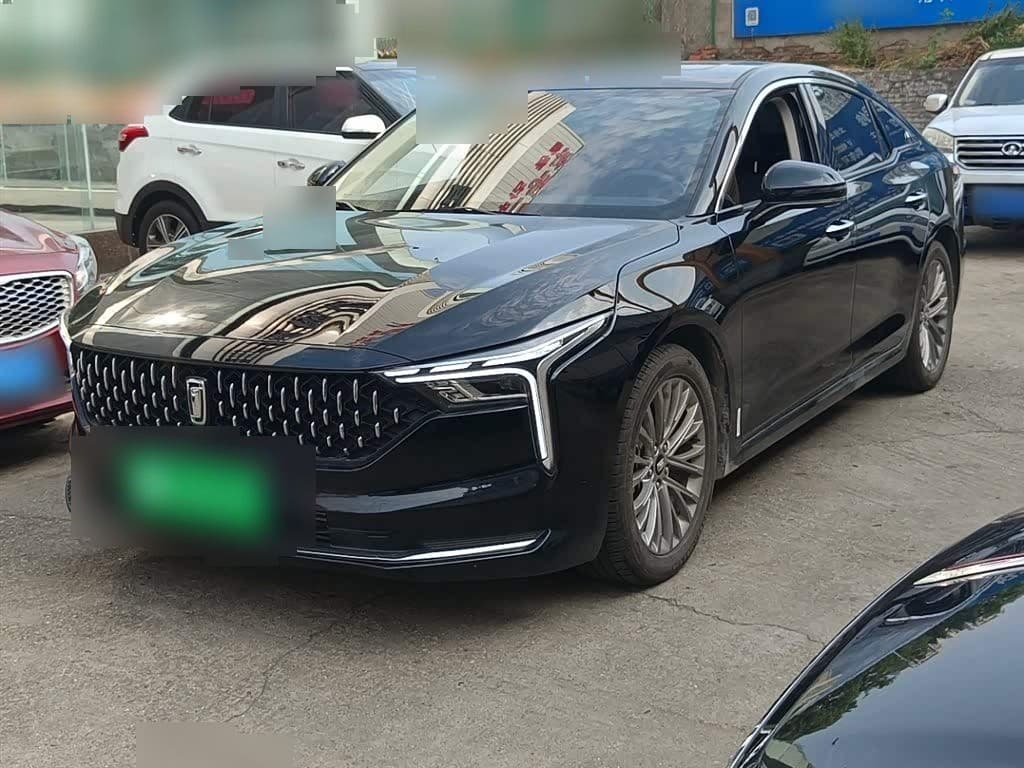 2024 Besturn B70 front exterior