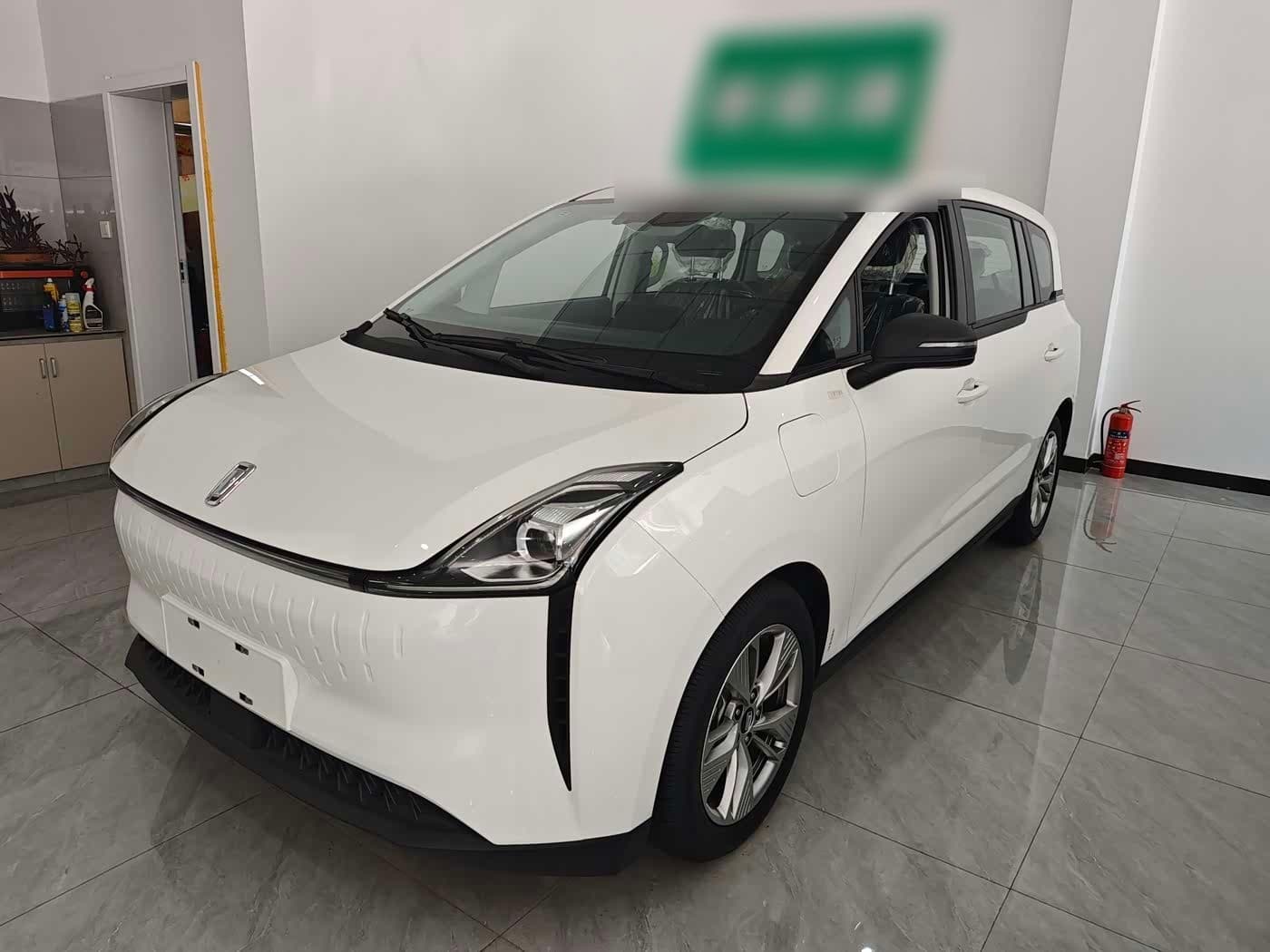 2024 Besturn Bestune NAT front exterior