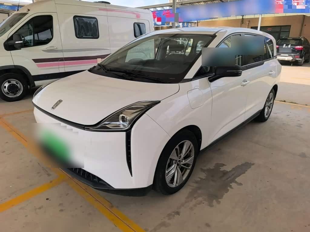 2023 Besturn Bestune NAT front exterior
