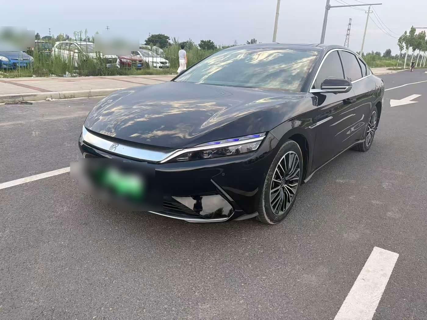 2023 BYD Han front exterior