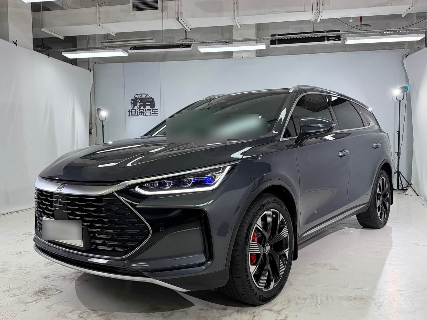 2023 BYD Tang New Energy front exterior