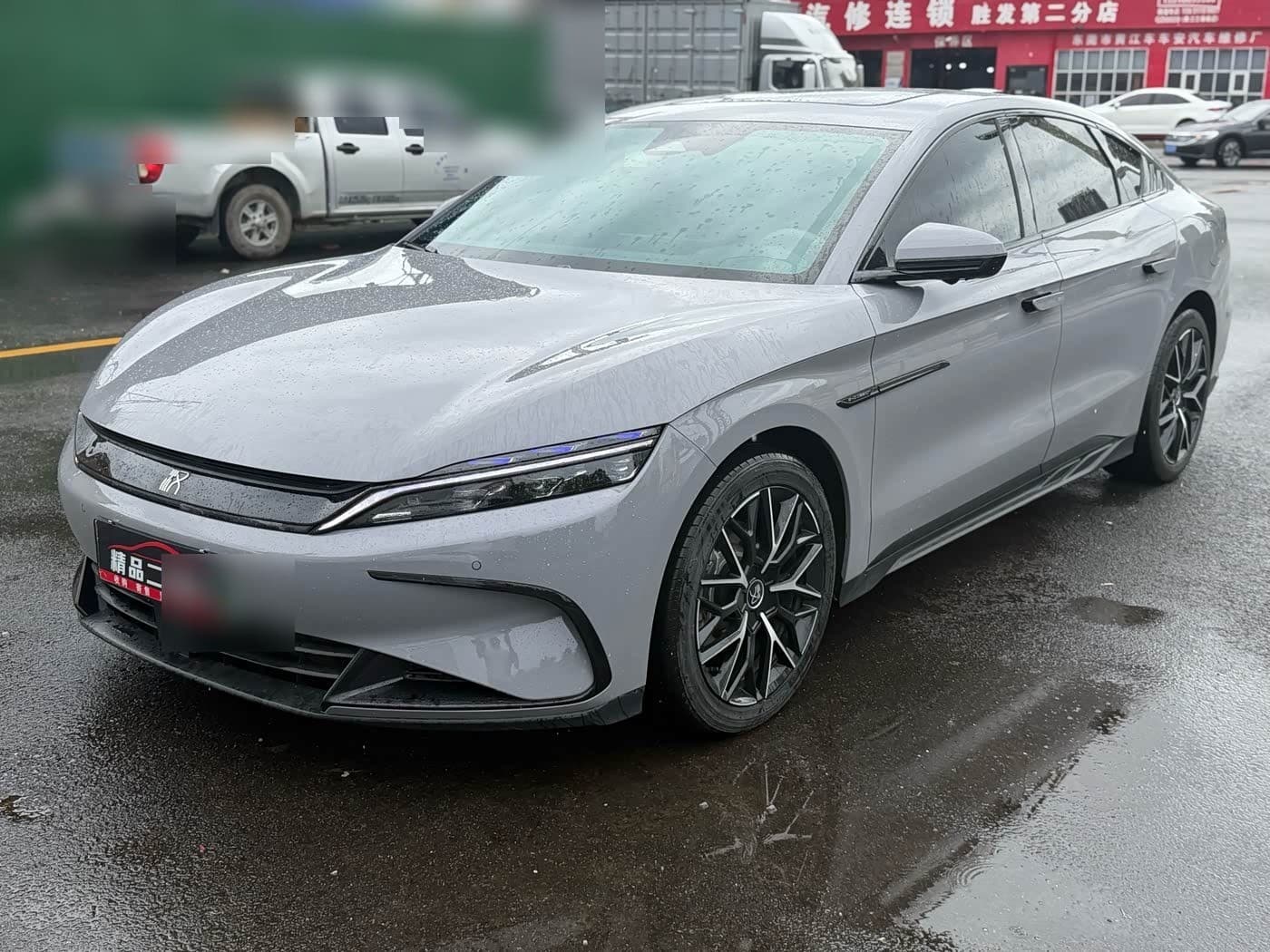 2024 BYD Han front exterior