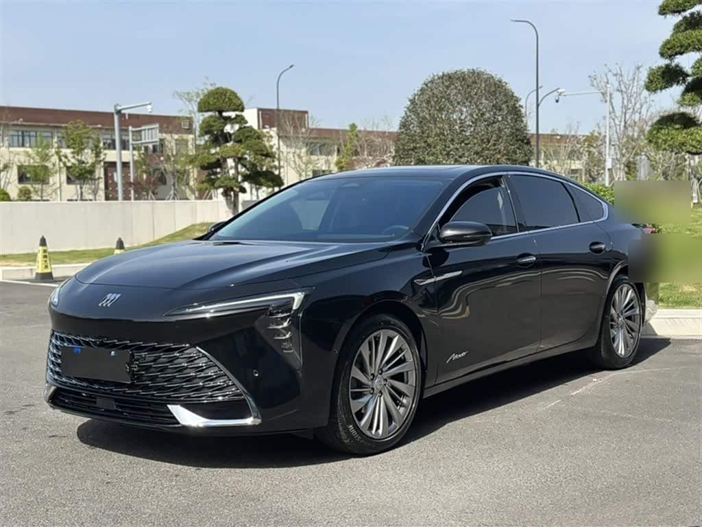 2023 Buick LaCrosse