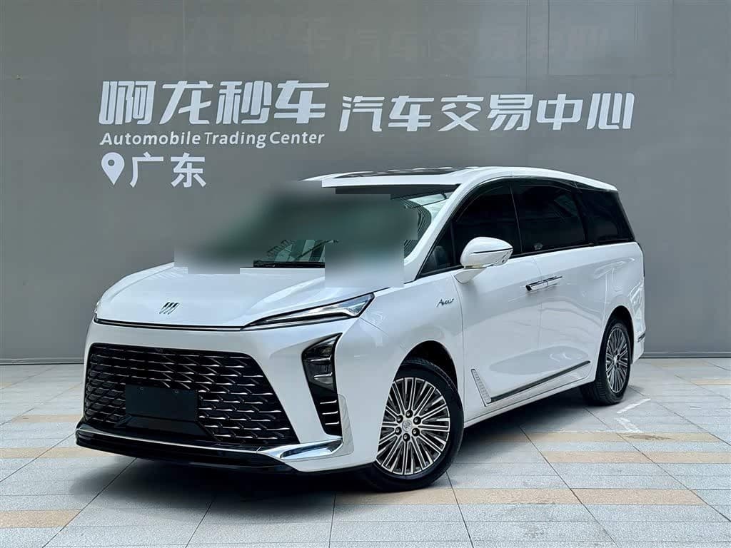 2024 Buick GL8 New Energy front exterior