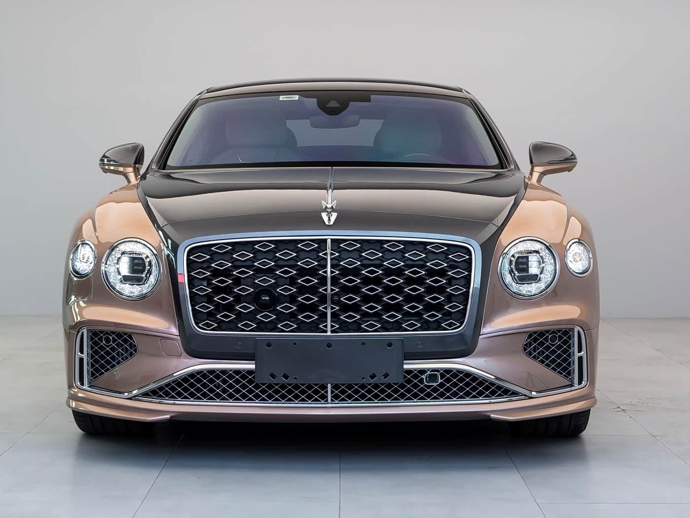 2025 Bentley Flying Spur Plug-in Hybrid