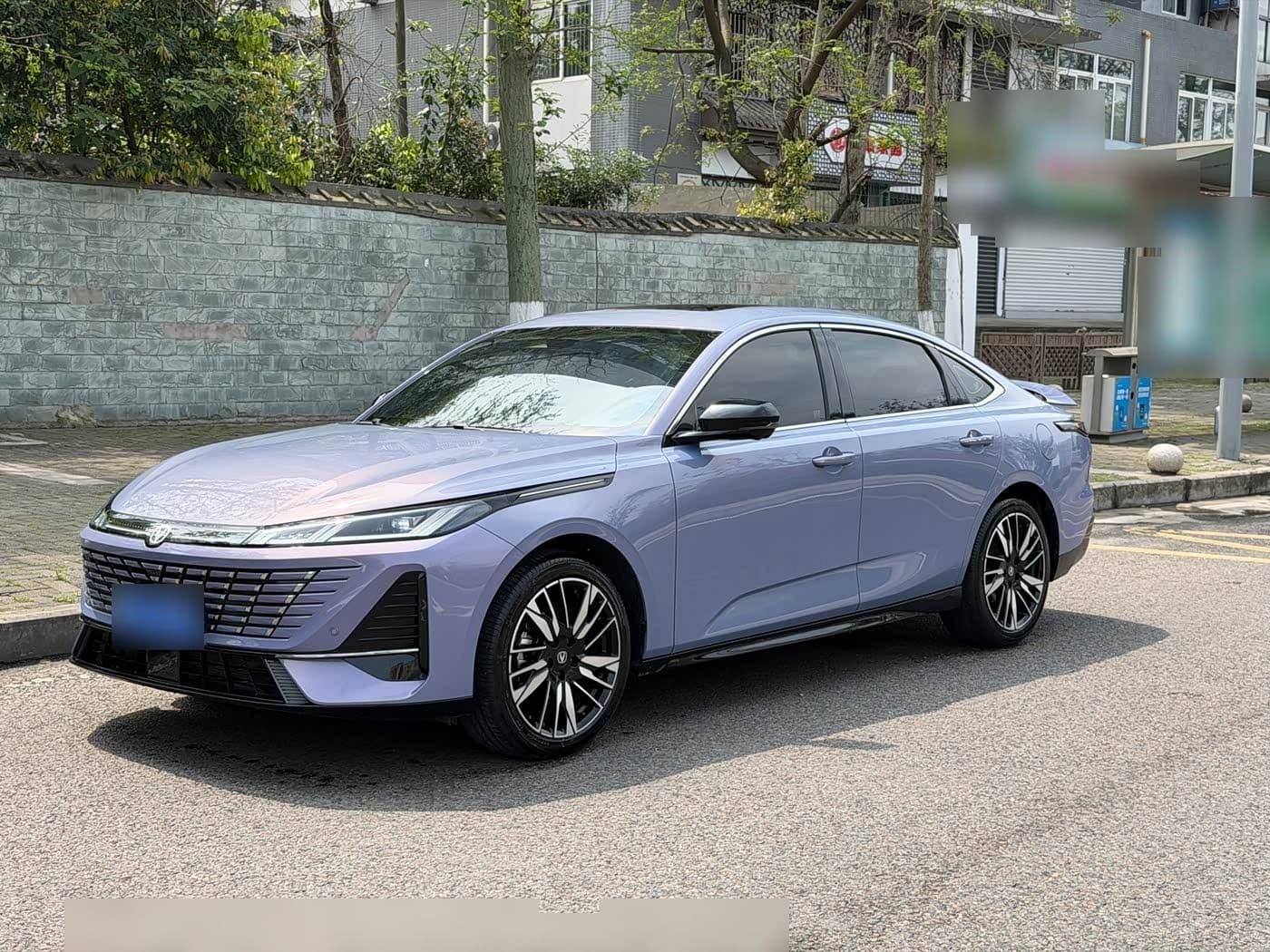 2025 Changan Eado front exterior