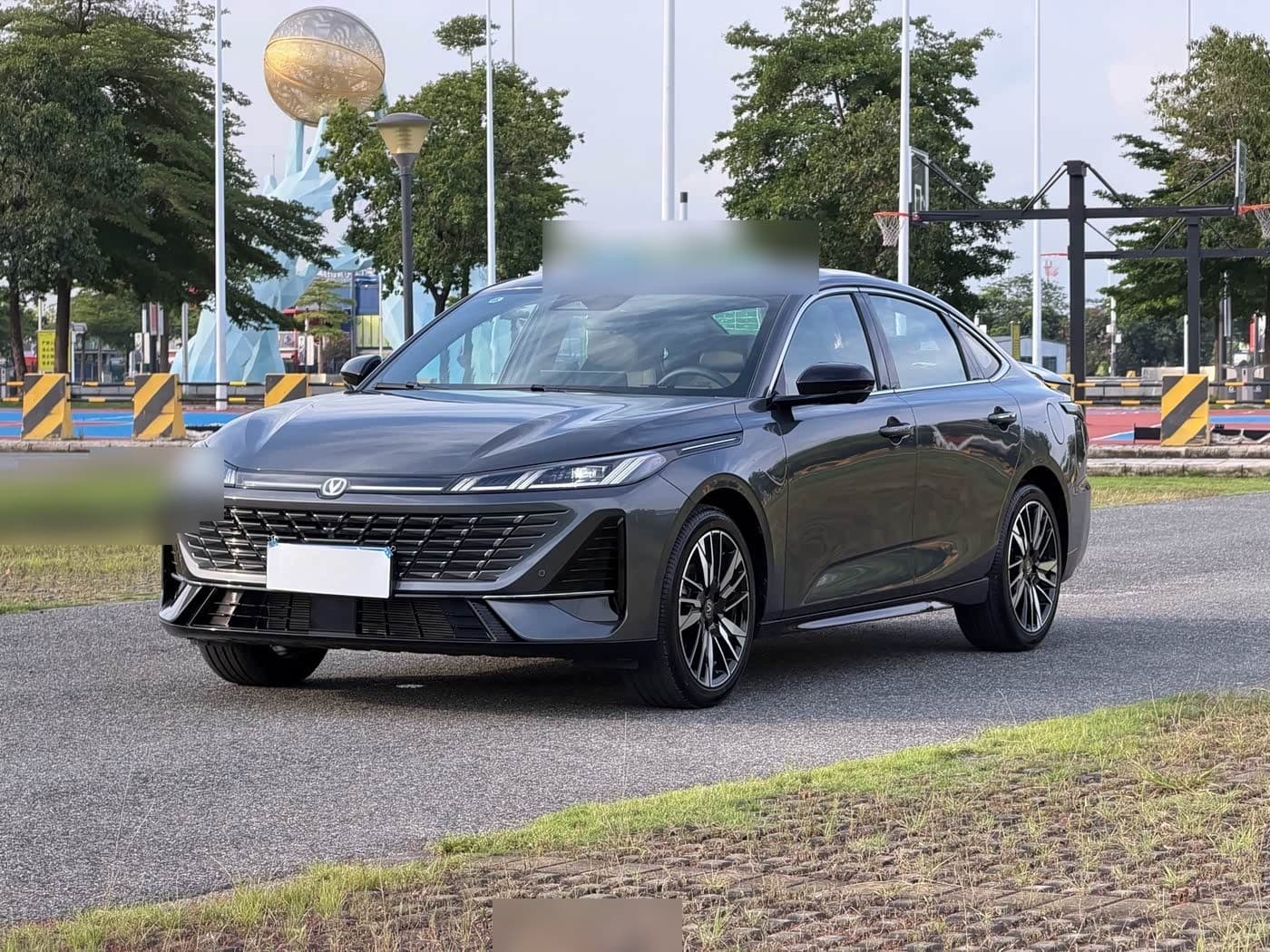 2025 Changan Eado front exterior