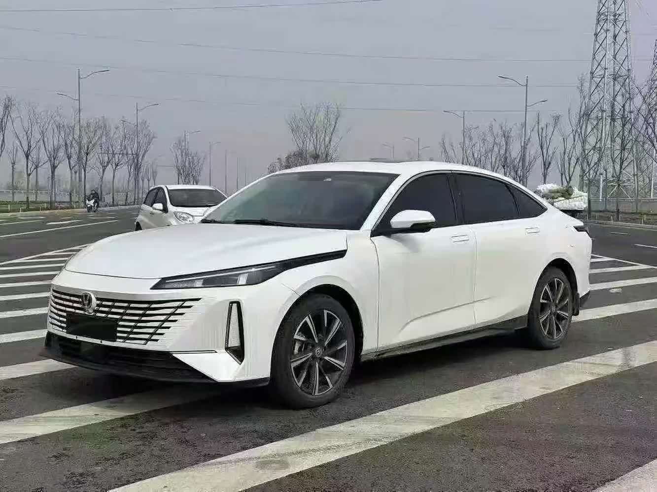 2025 Changan Eado front exterior