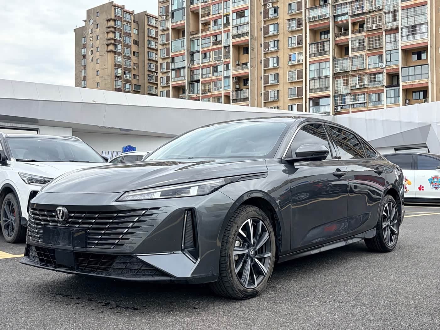 2025 Changan Eado front exterior