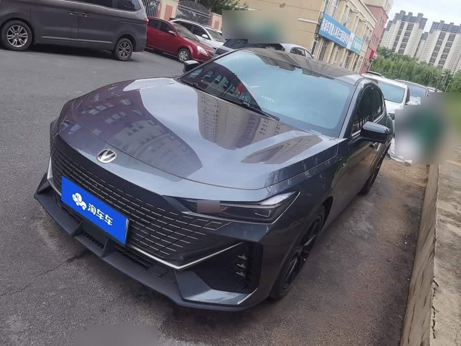 2023 Changan UNI-V iDD