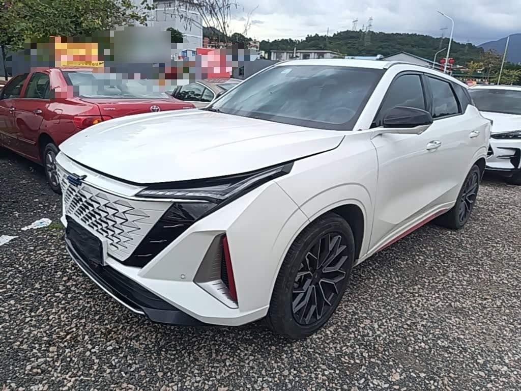 2023 Changan Oshan Z6 front exterior