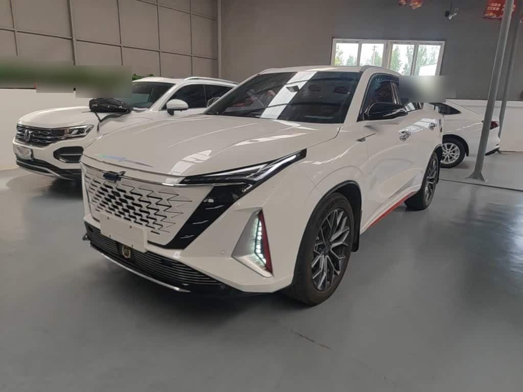2023 Changan Oshan Z6 front exterior