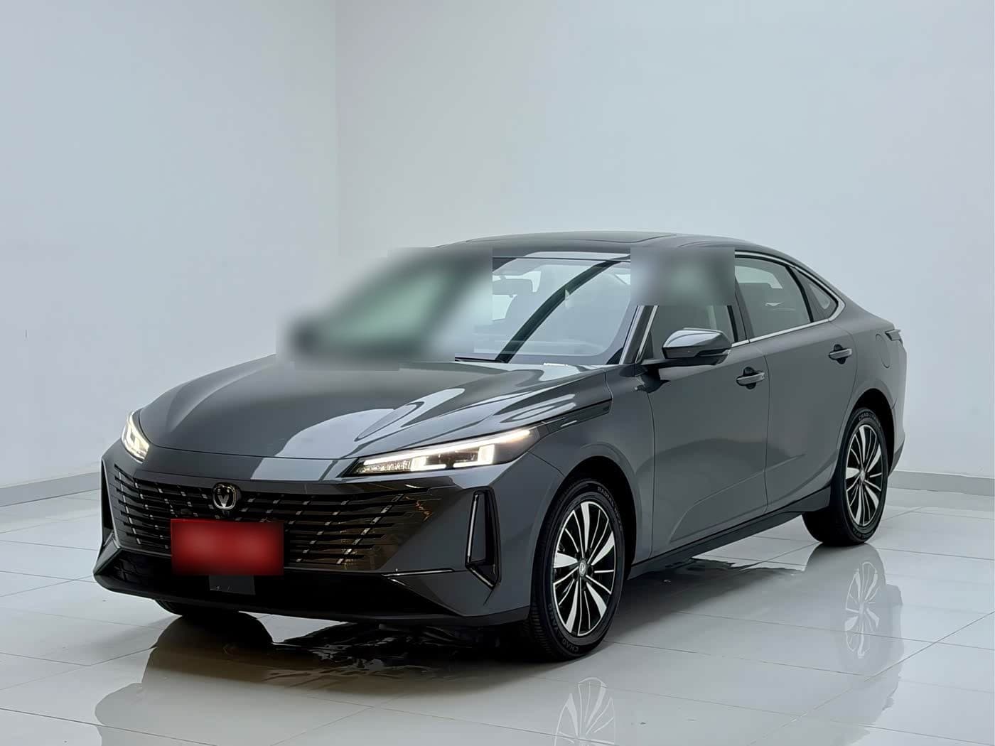 2023 Changan Qiyuan A05 front exterior
