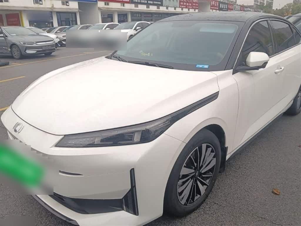 2024 Changan Qiyuan A05 front exterior