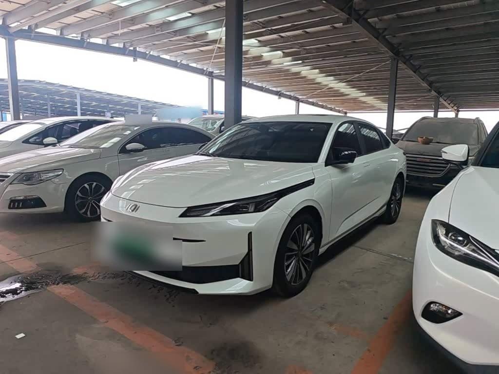 2023 Changan Qiyuan A05 front exterior