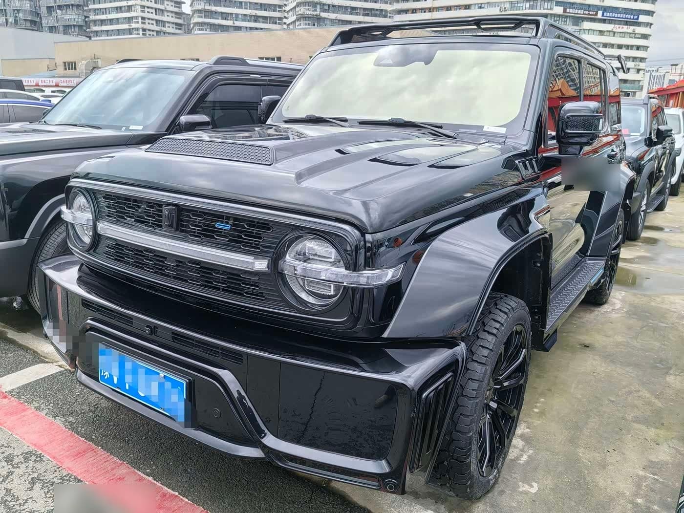 2023 Crossboundary Auto Co-created Tank 300 front exterior