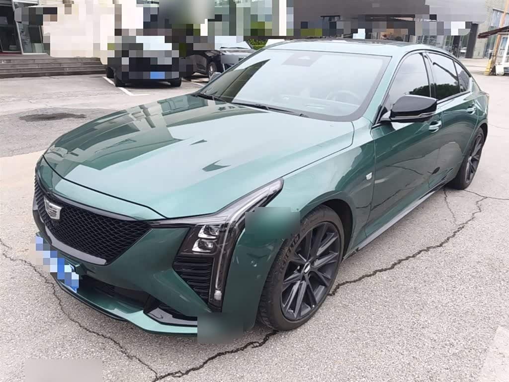 2025 Cadillac CT5 front exterior