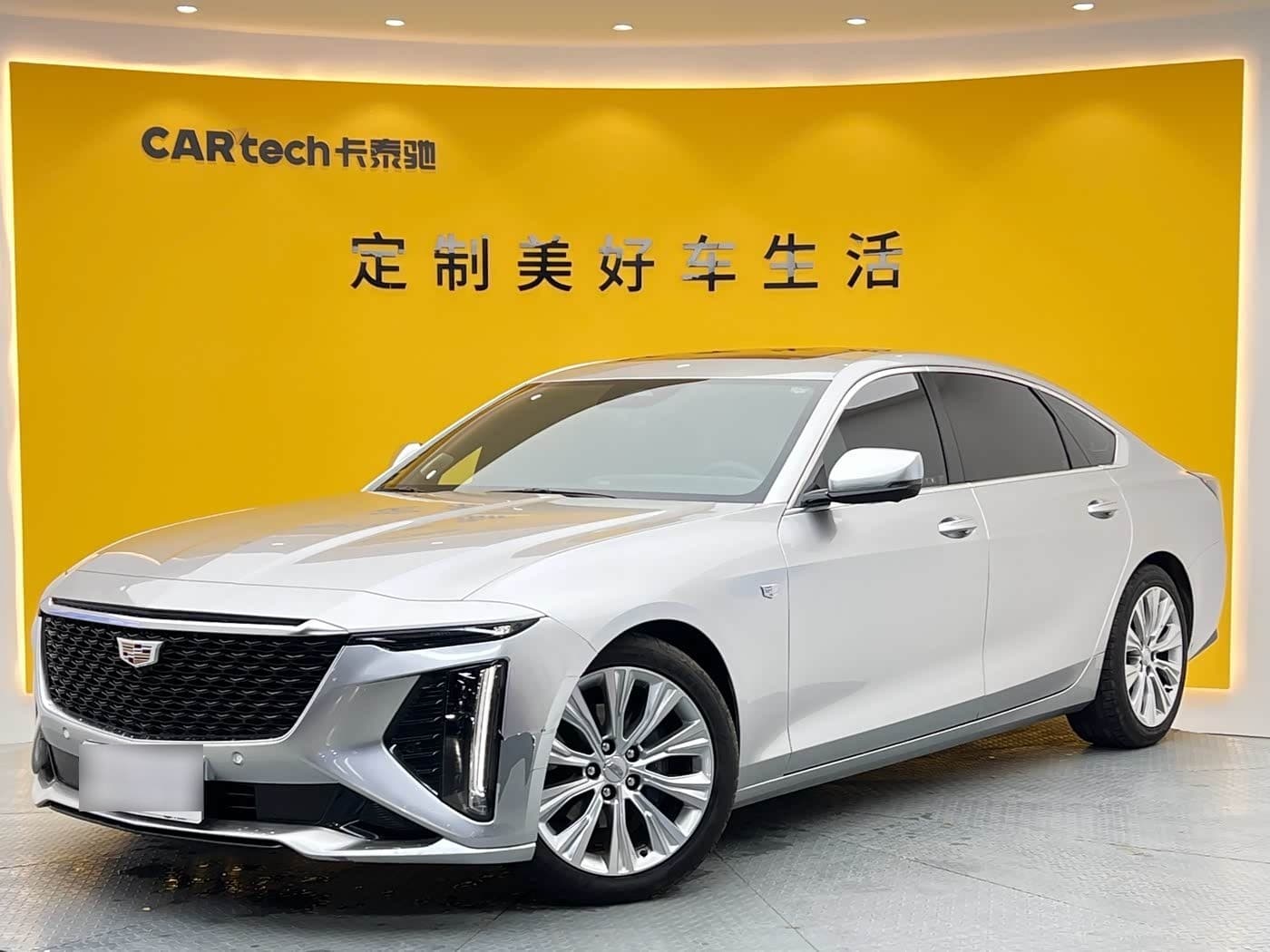 2023 Cadillac CT6 front exterior