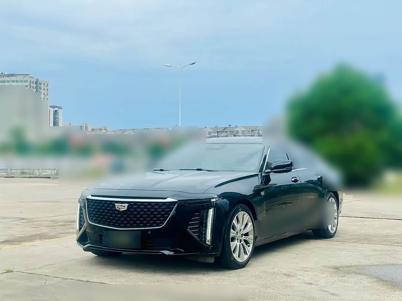 2023 Cadillac CT6 front exterior