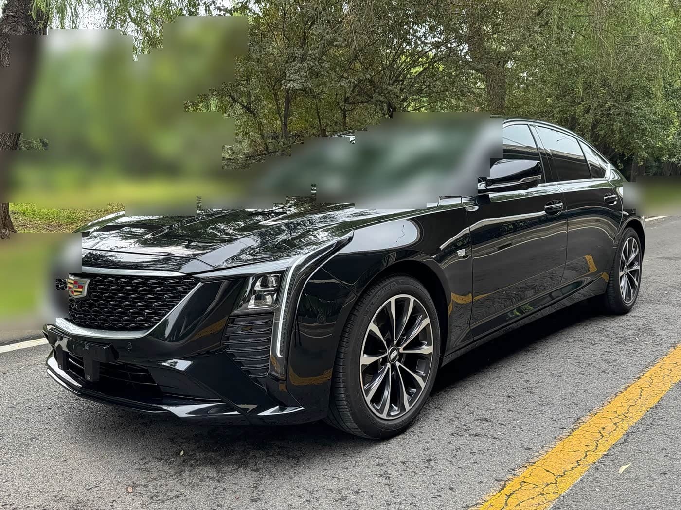 2025 Cadillac CT5 front exterior