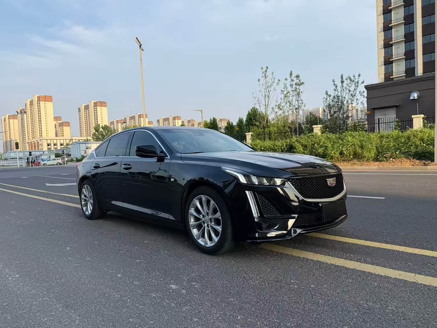 2023 Cadillac CT5 front exterior