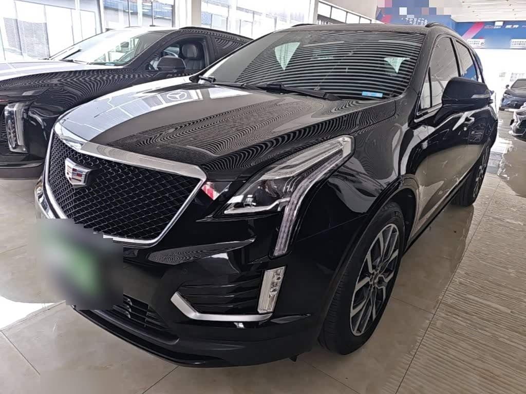 2023 Cadillac XT5 front exterior