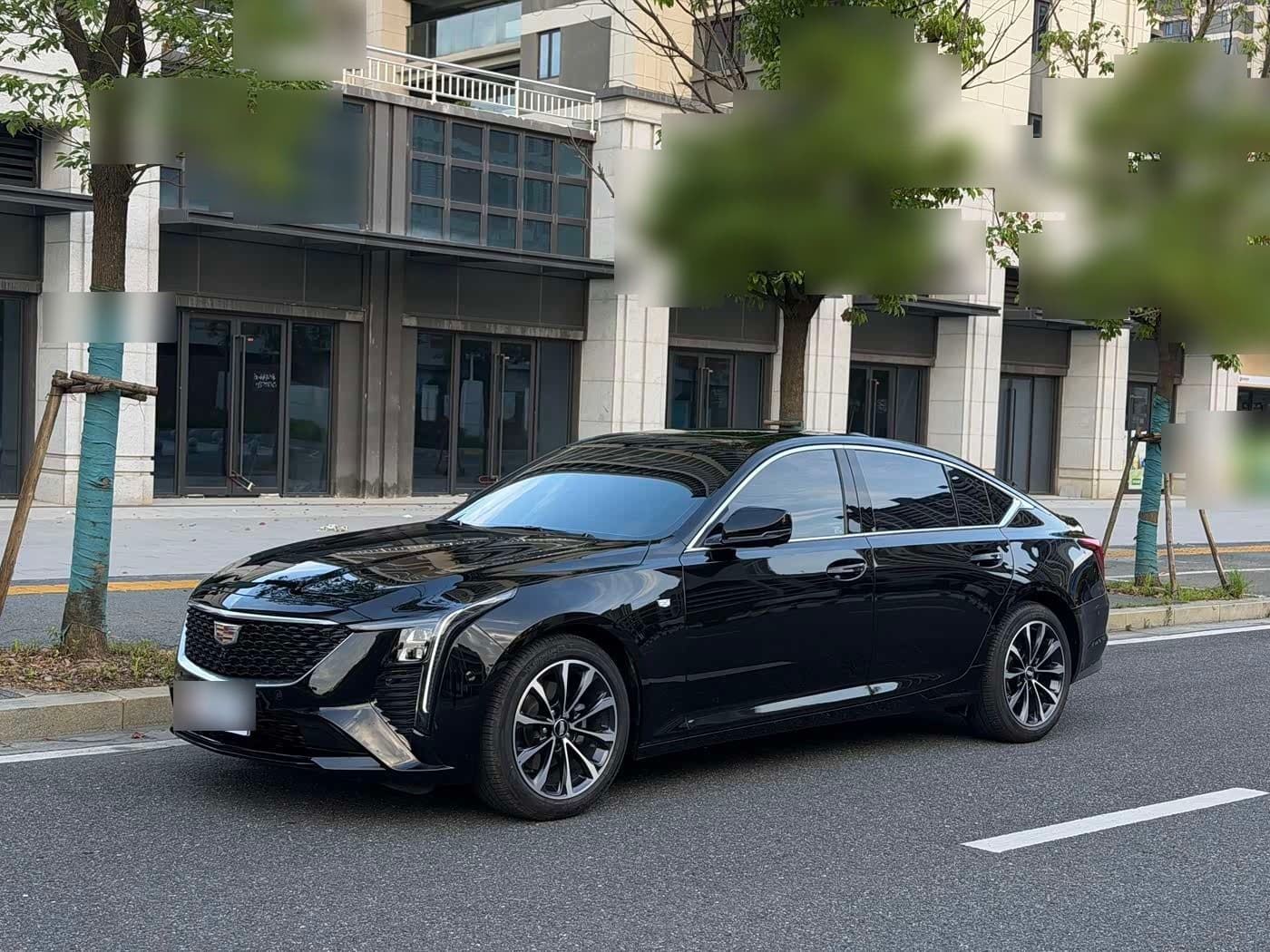 2025 Cadillac CT5 front exterior