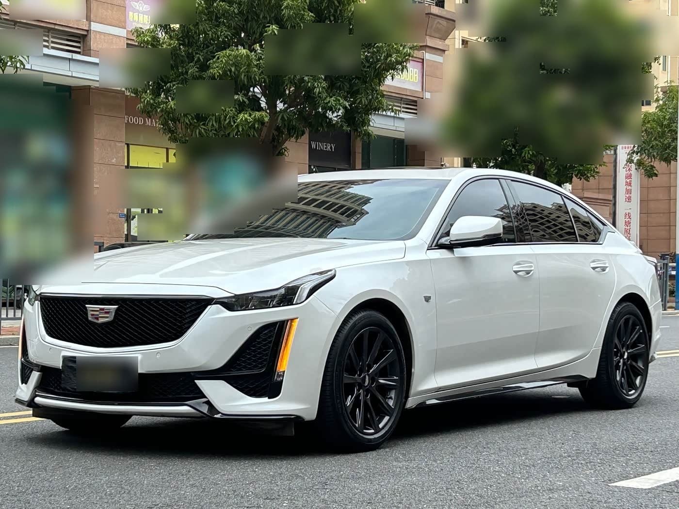 2023 Cadillac CT5 front exterior