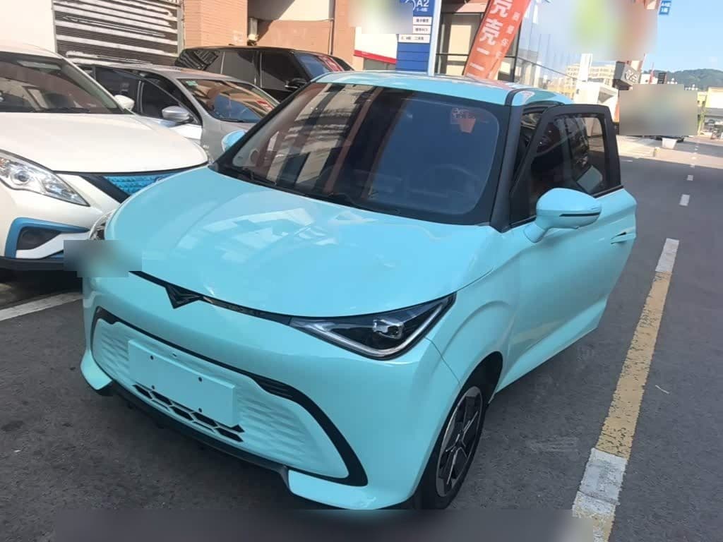 2023 Cowin October front exterior