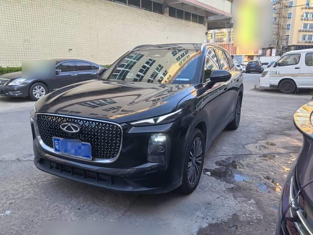 2025 Chery Tiggo 8 front exterior