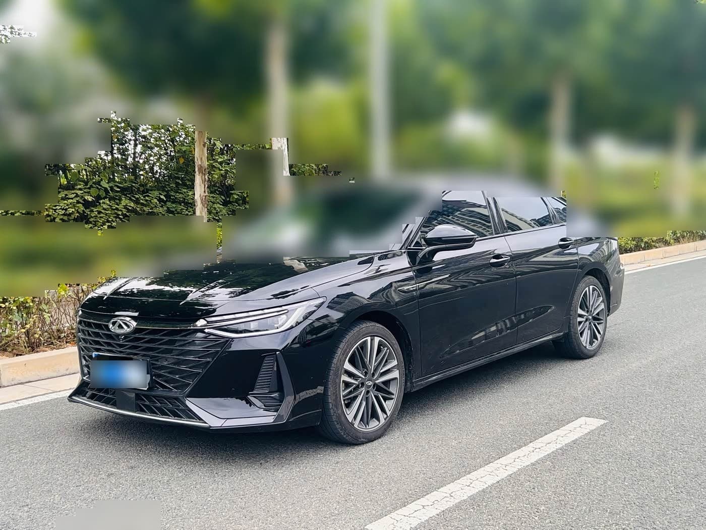2025 Chery Arrizo 8 front exterior